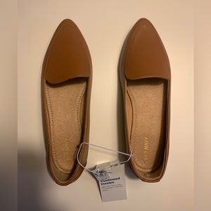 NEW Old Navy Flats Size 8